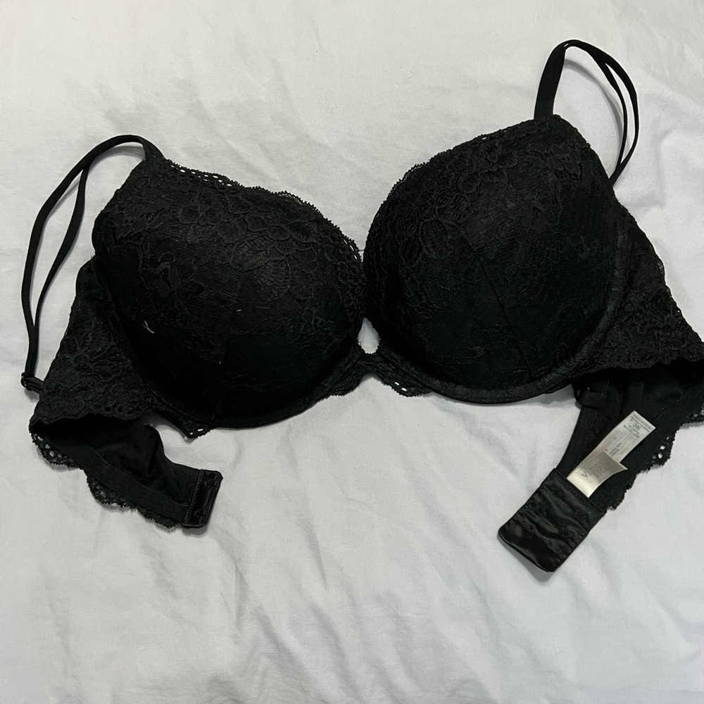 Victoria’s Secret Push Up Bra 38C